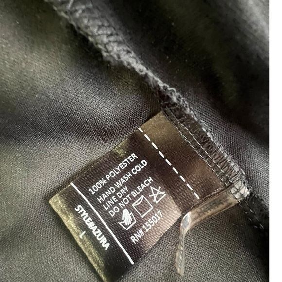 Baltic Born Azura Gown Black And Gold Formal Women’s Size Large - Picture 13 of 14